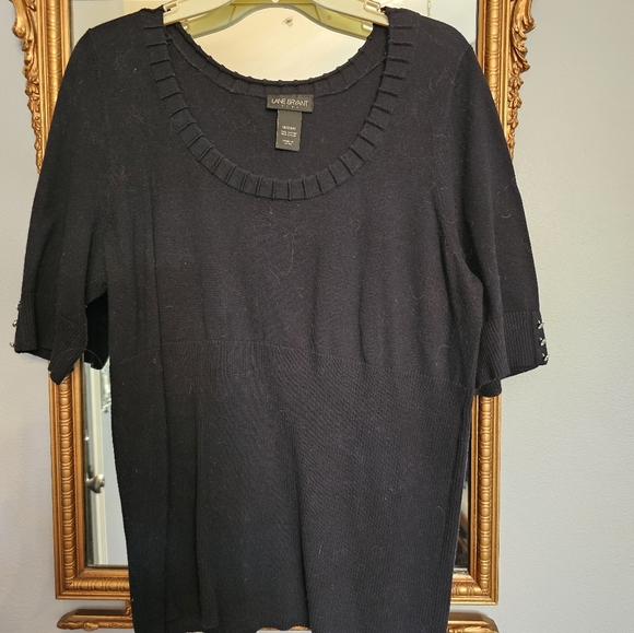 Sweater - Picture 1 of 2